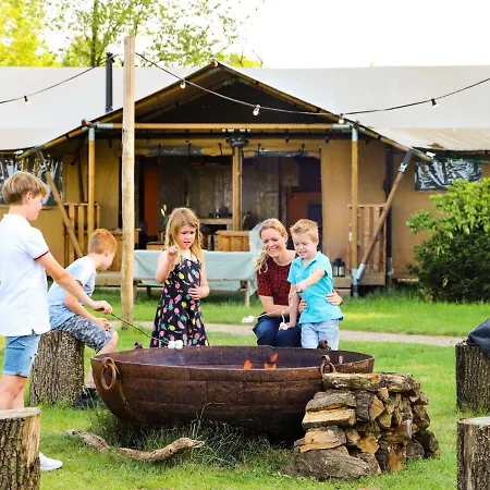 Beautiful Glamping Tent With Pellet Stove * Винтерсвейк